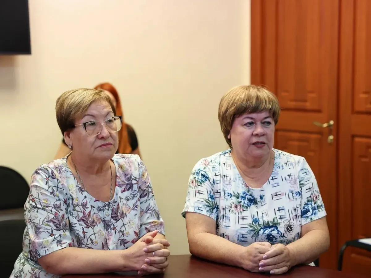 В Икряном отремонтируют поликлинику, в Золотухе — школу