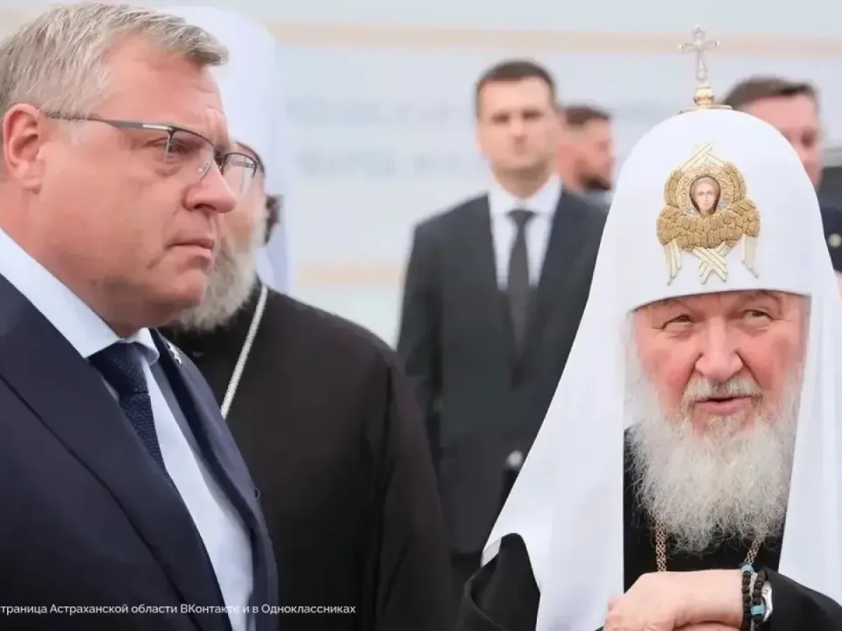 Патриарх Кирилл освятил храм Александра Невского в Астрахани