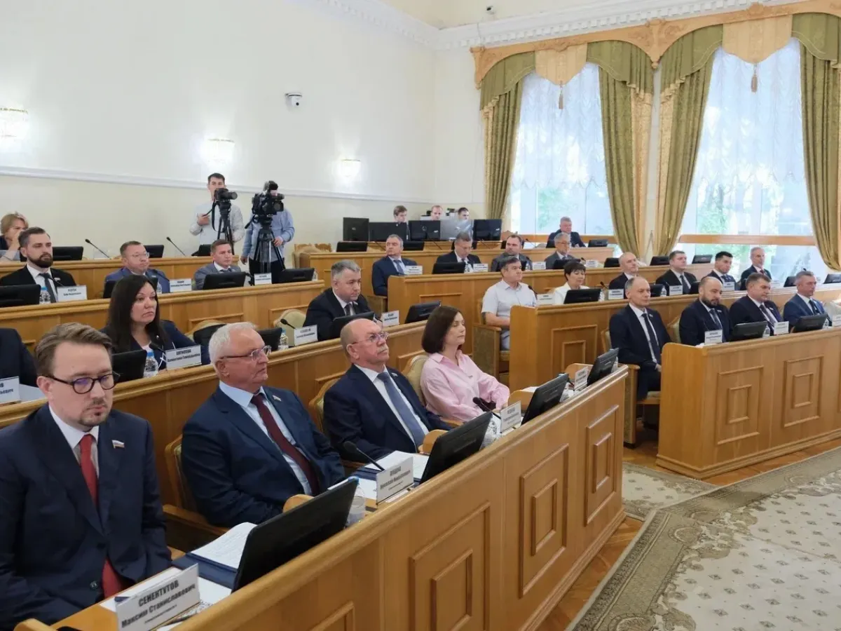 В Астрахани прошло первое заседание Думы Астраханской области восьмого созыва