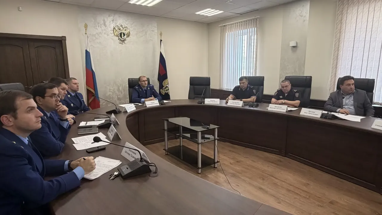 В прокуратуре Астраханской области обсудили меры против браконьерства — Астрахань Сейчас