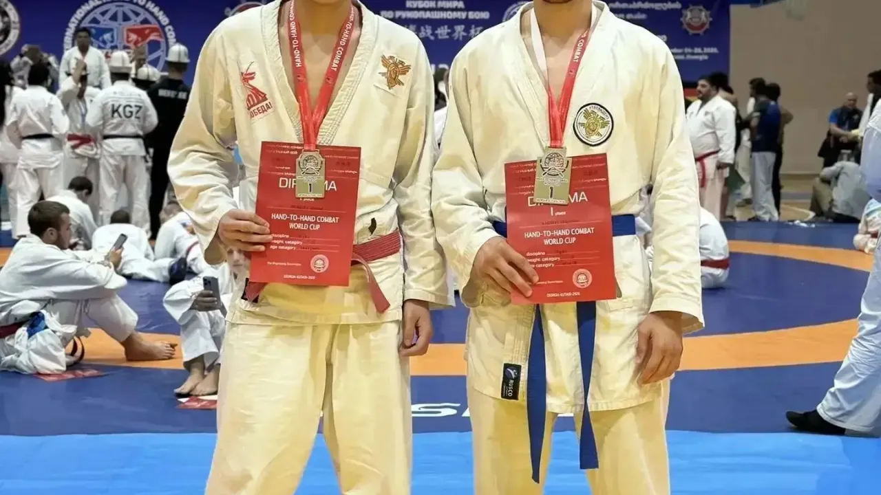 Астраханские спортсмены выиграли золото на Кубке и первенстве мира по рукопашному бою — Астрахань Сейчас