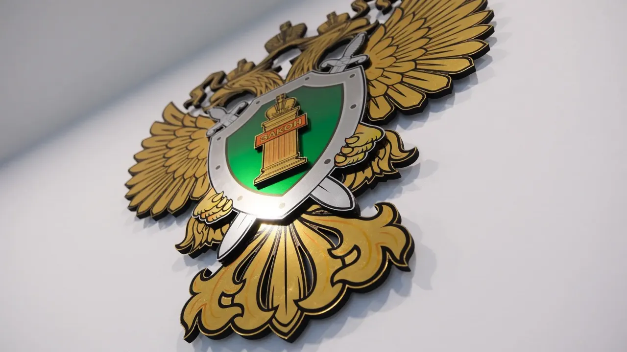 В Астрахани вступил в силу приговор за розыгрыш с пистолетом в магазине — Астрахань Сейчас