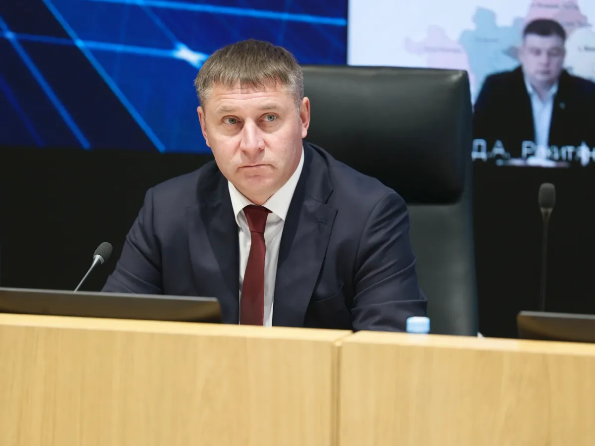 Александр Шуваев обсудил бюджет на 2027–2029 годы и обращения жителей