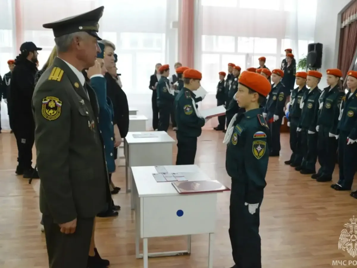 В Богдановиче юные спасатели приняли присягу кадета