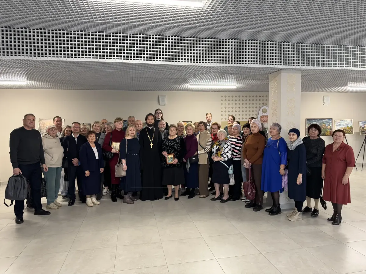 Екатеринбургская духовная семинария получила 33 картины Владимира Рыбина и исторические предметы