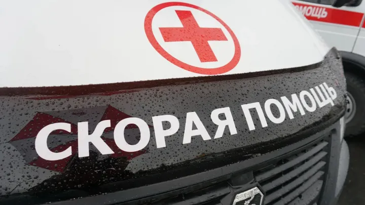 13 юных хоккеистов из Новосибирской области госпитализировали в Иркутске — Иркутск Сейчас