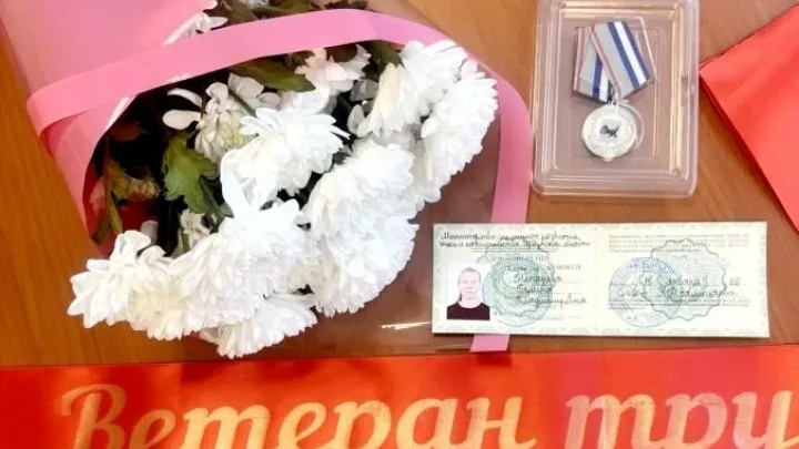Почти 164 тысячи ветеранов труда в Приангарье получают меры поддержки — Иркутск Сейчас