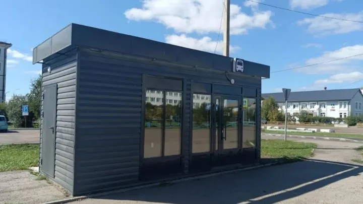 В Тырети завершили ремонт дворового проезда и благоустройство у дома 7Б — Иркутск Сейчас