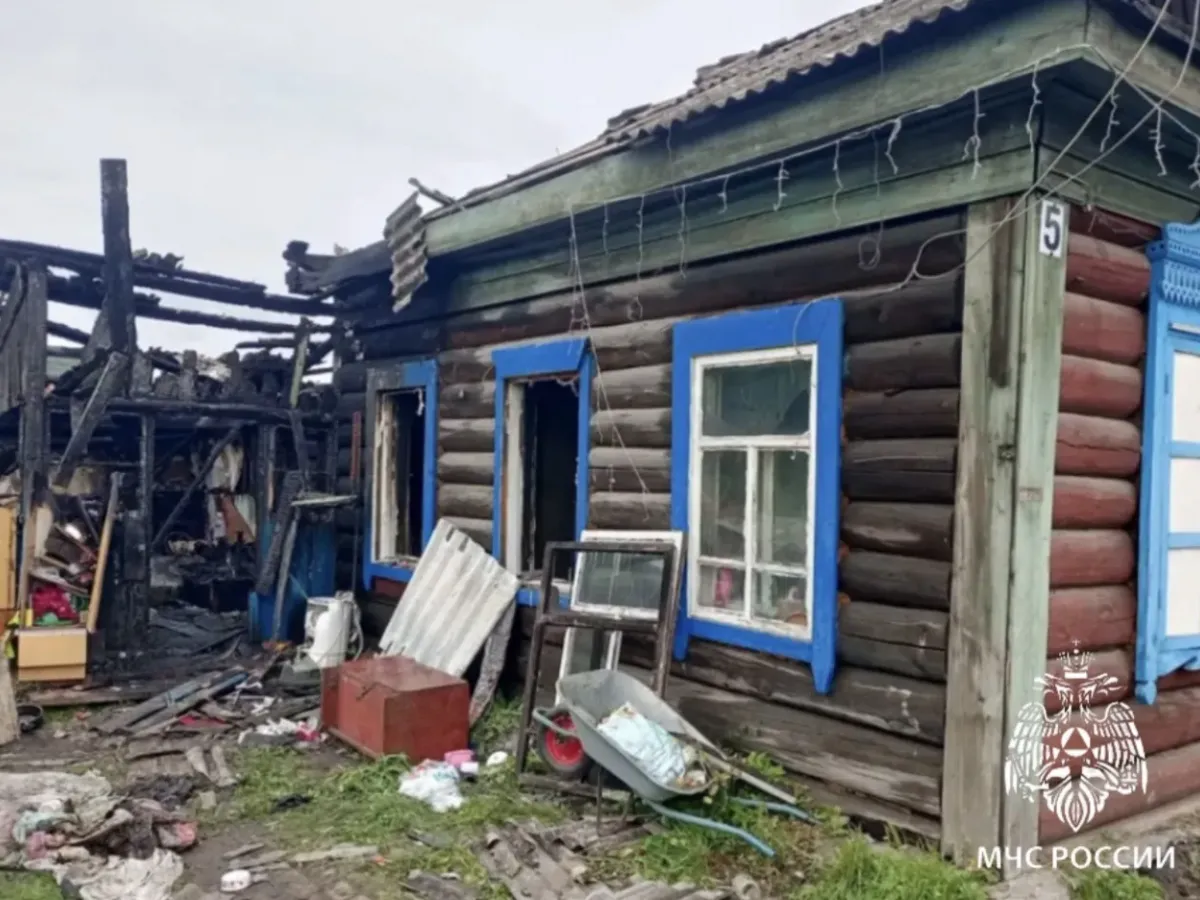 В Култуке семья из шести человек спаслась из горящего дома благодаря извещателю