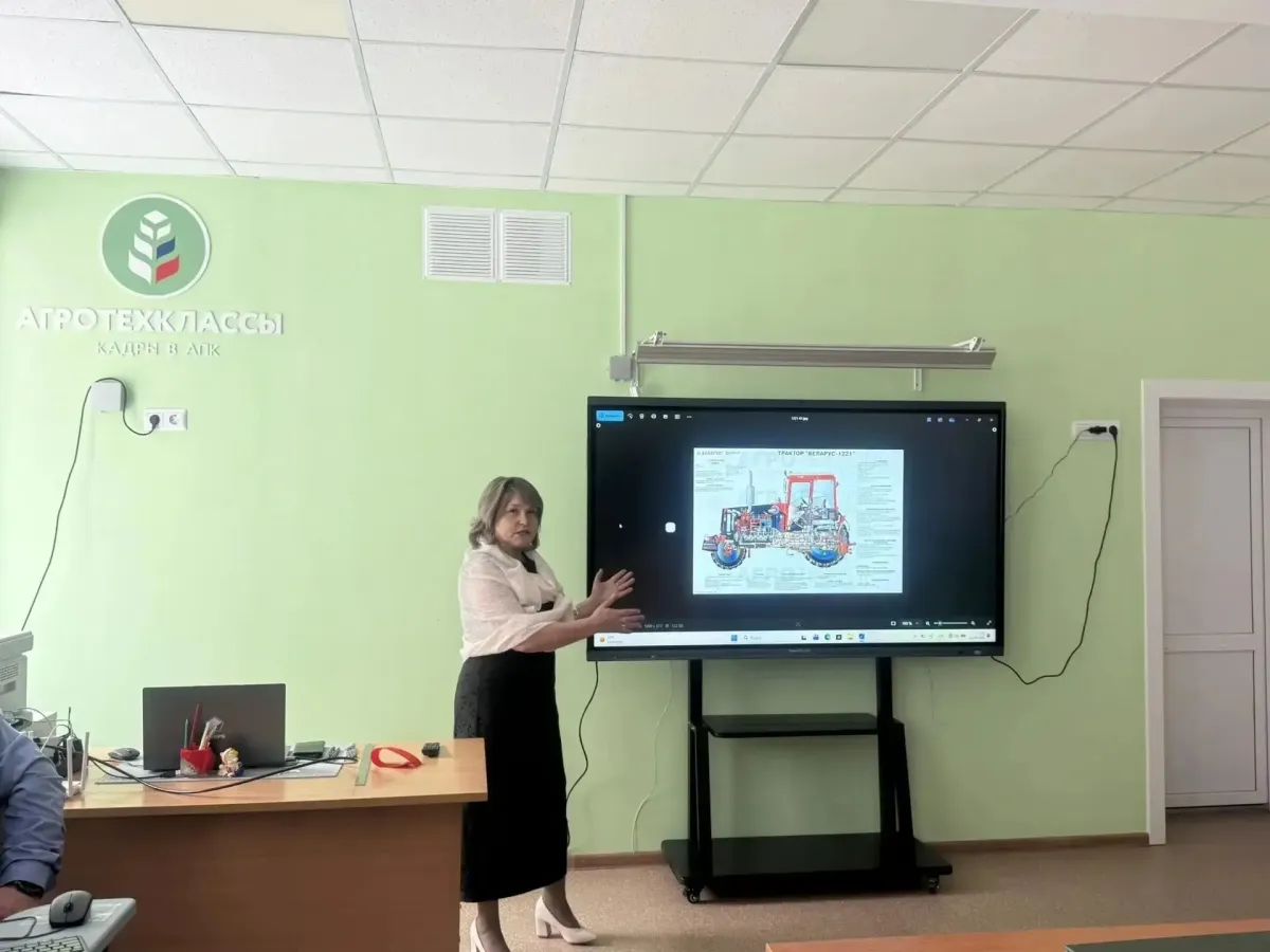 В школе села Буреть открылся агротехнологический класс