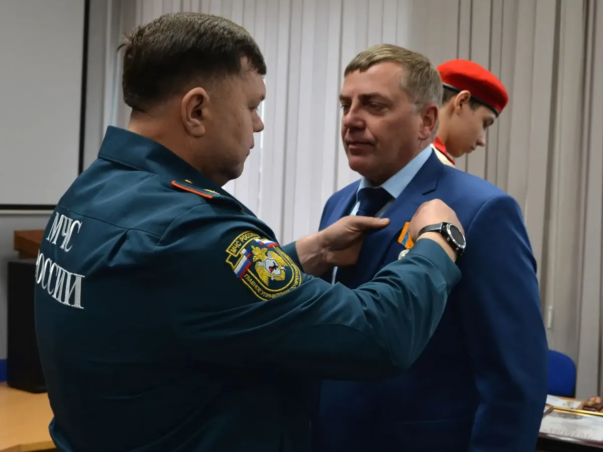 В Бодайбо наградили участников ликвидации коммунальной аварии