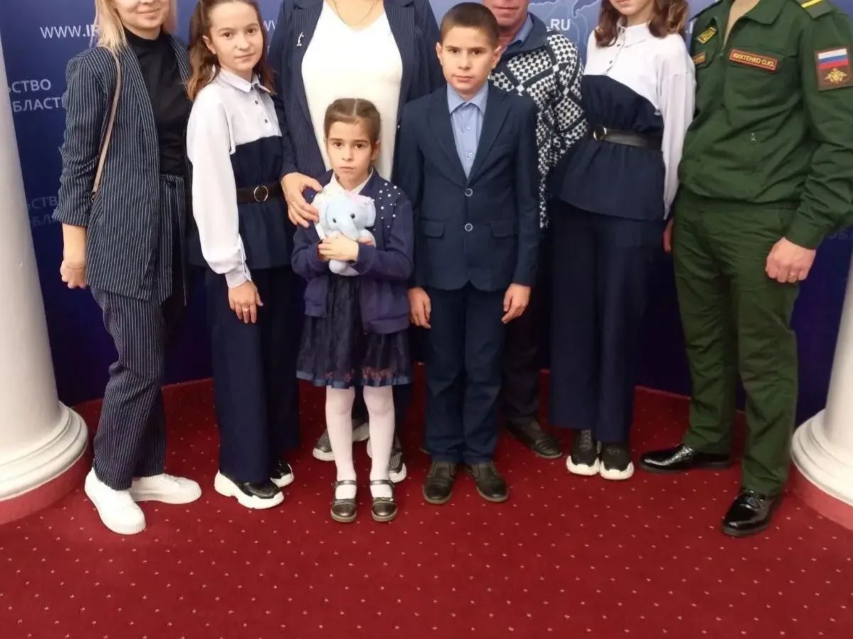 В Иркутской области 15 многодетных отцов наградят знаком «Отцовская доблесть»