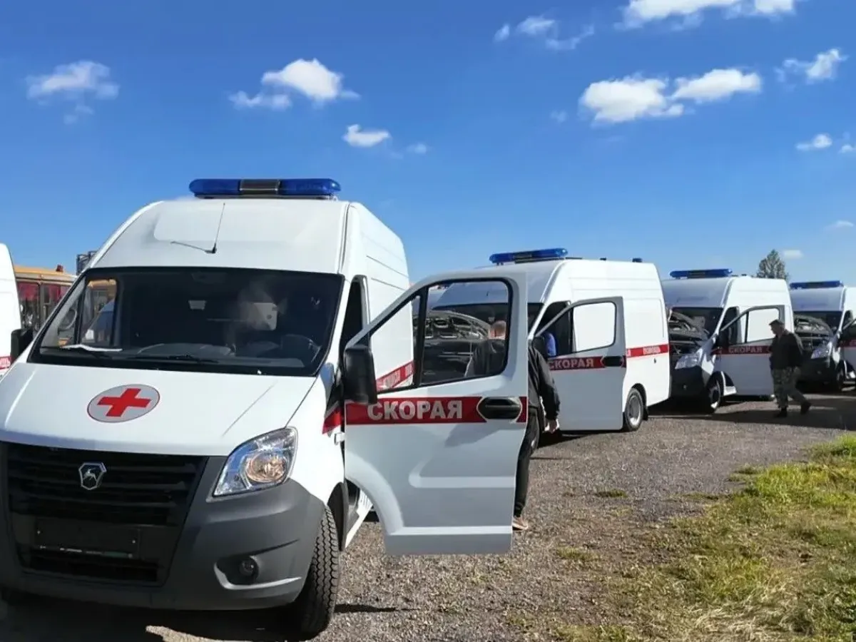 В Иркутскую область поступили 15 новых автомобилей скорой помощи класса В