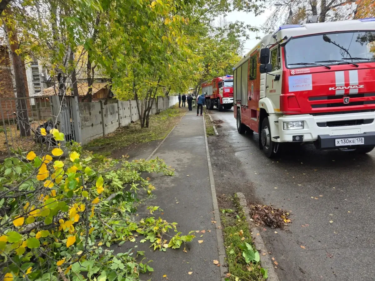 Иркутские огнеборцы подготовили территорию города к пожароопасному периоду