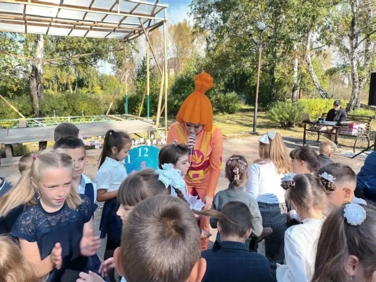 В Байкальске и Гришеве прошли осенние мероприятия на благоустроенных территориях