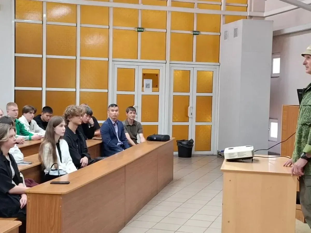В БГУ стартовала серия встреч студентов с ветеранами СВО