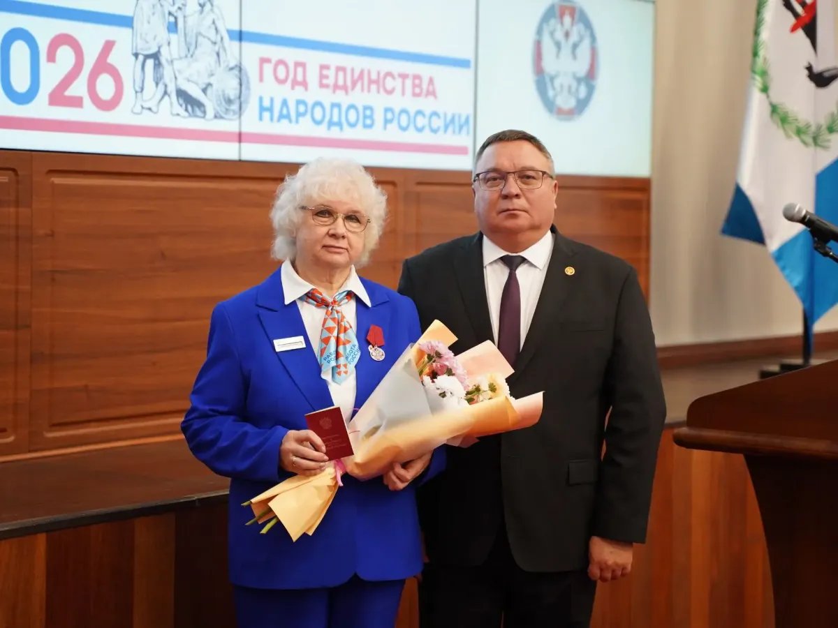 Сотрудников Кадрового центра Иркутской области наградили медалями ордена