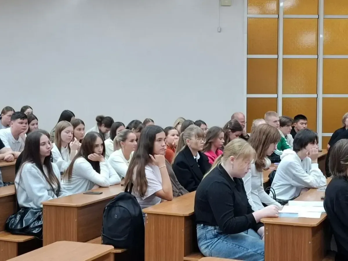 В БГУ стартовала серия встреч студентов с ветеранами СВО