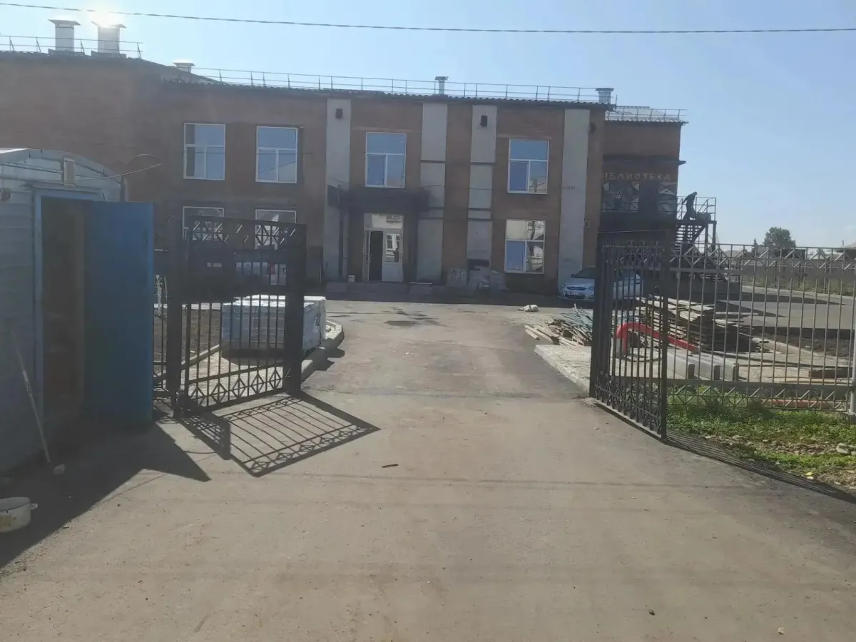 Капитальный ремонт Дома культуры в поселке Усть-Ордынский выполнен на 70%