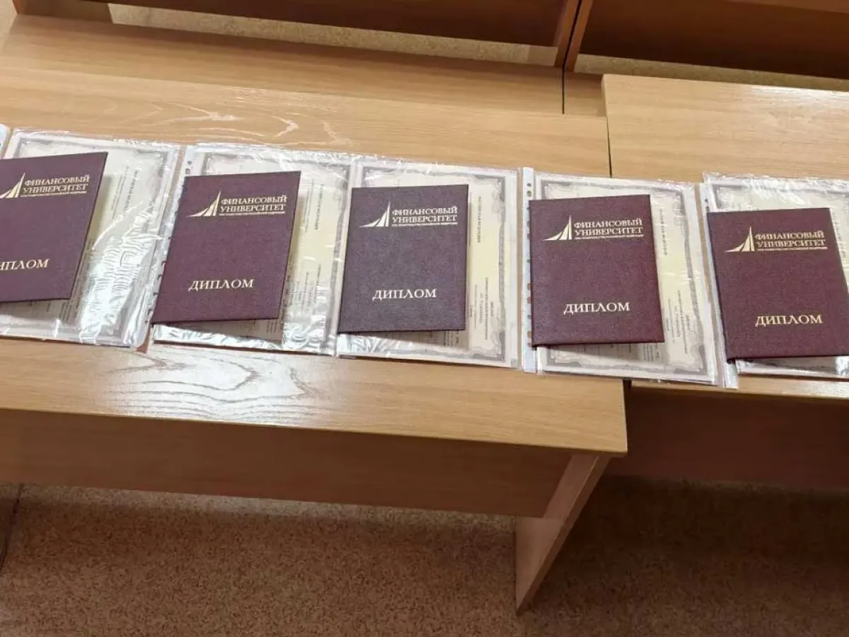 Преподаватели БГУ завершили переподготовку по работе с системами искусственного интеллекта