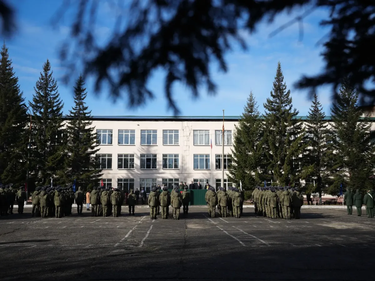 Более 2,2 тысячи призывников отправят на службу из Иркутской области осенью