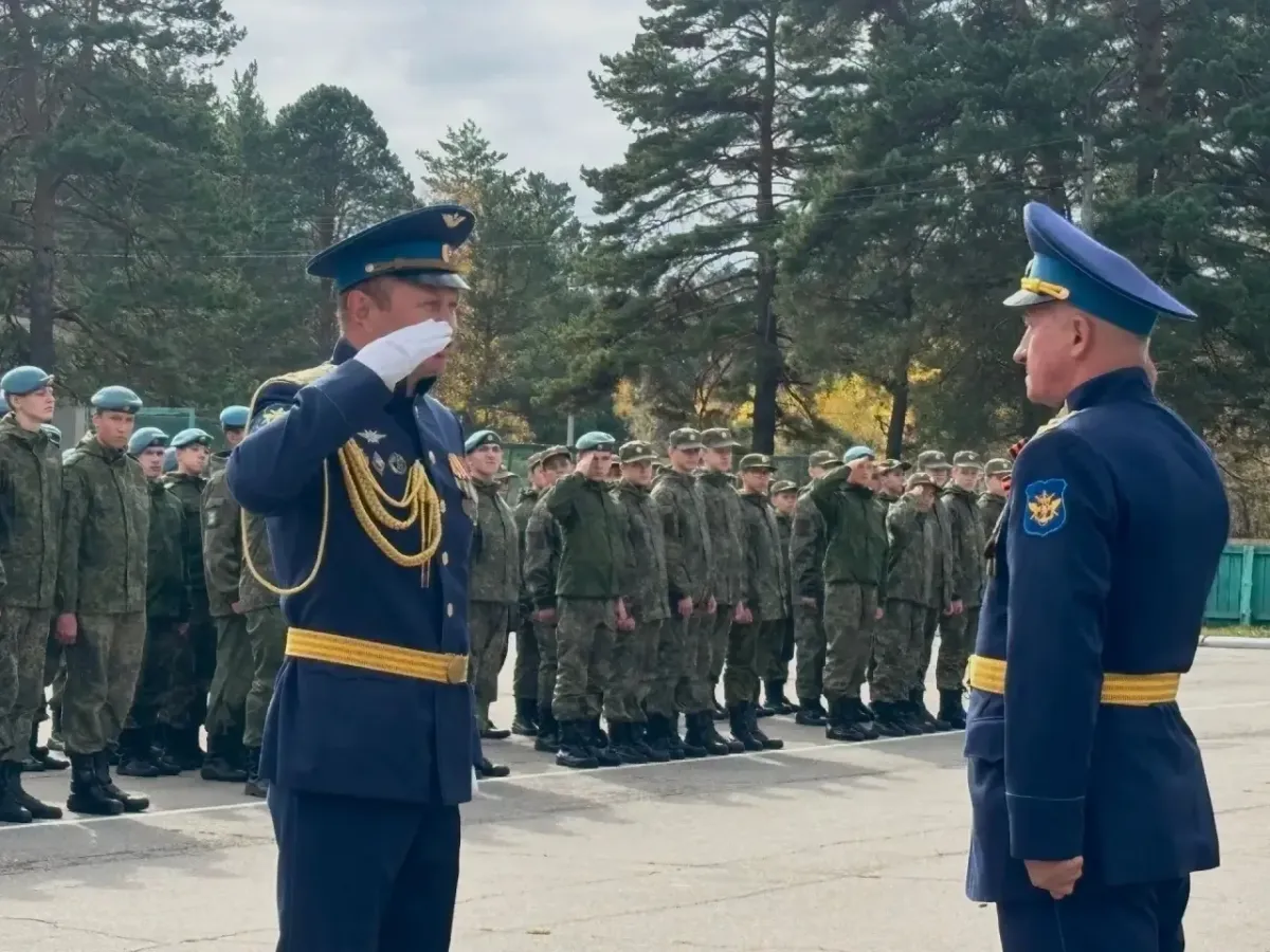 В Усольском кадетском корпусе открыли бюст Валерия Востротина и почтили память погибших