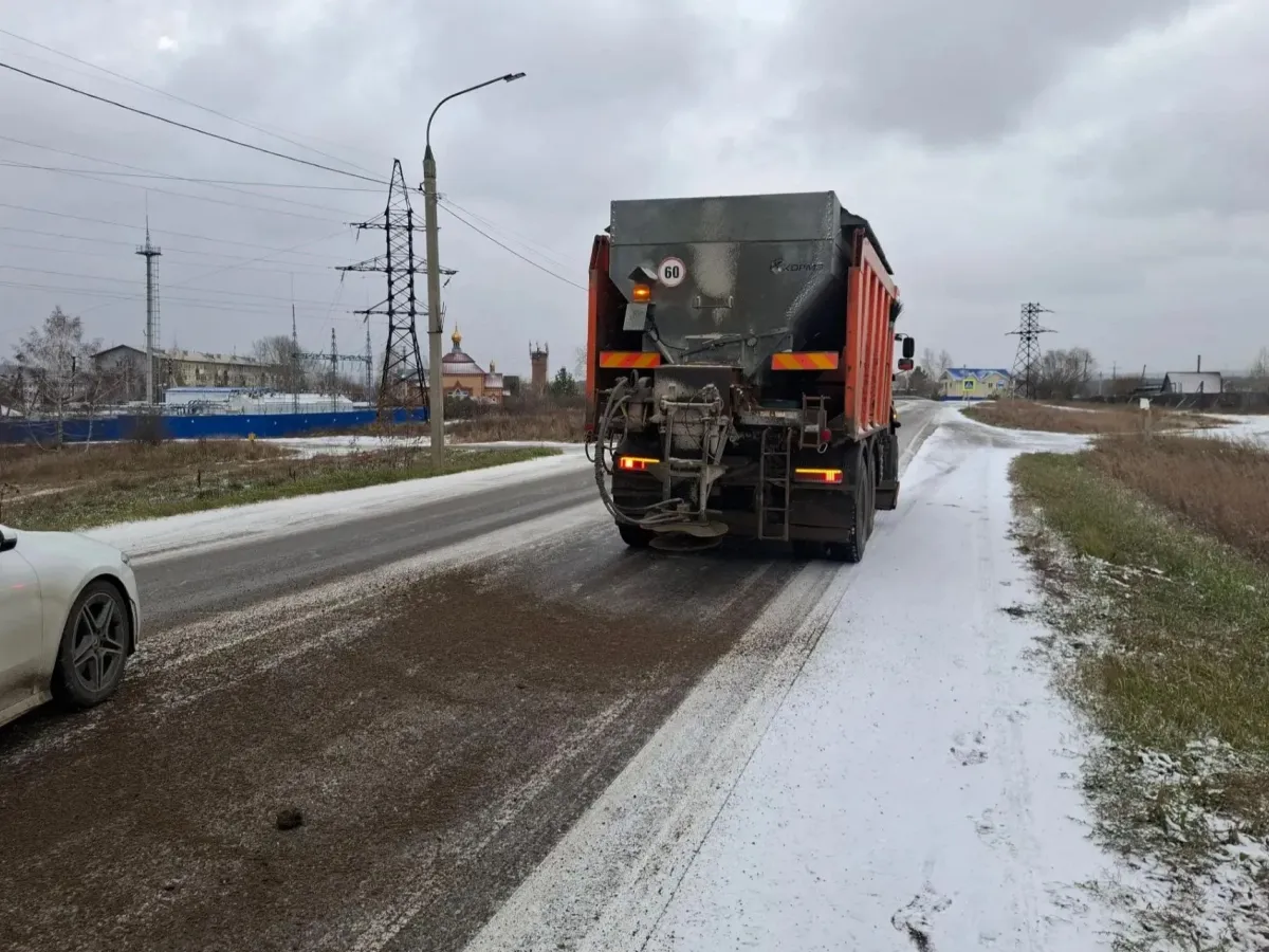 В регионе усиливают работы по зимнему содержанию дорог и подготовке техники
