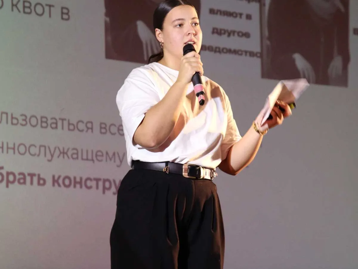 Студентка ИКСКИТ Дарья Новоженова победила в юбилейном Научном слэме БГУ