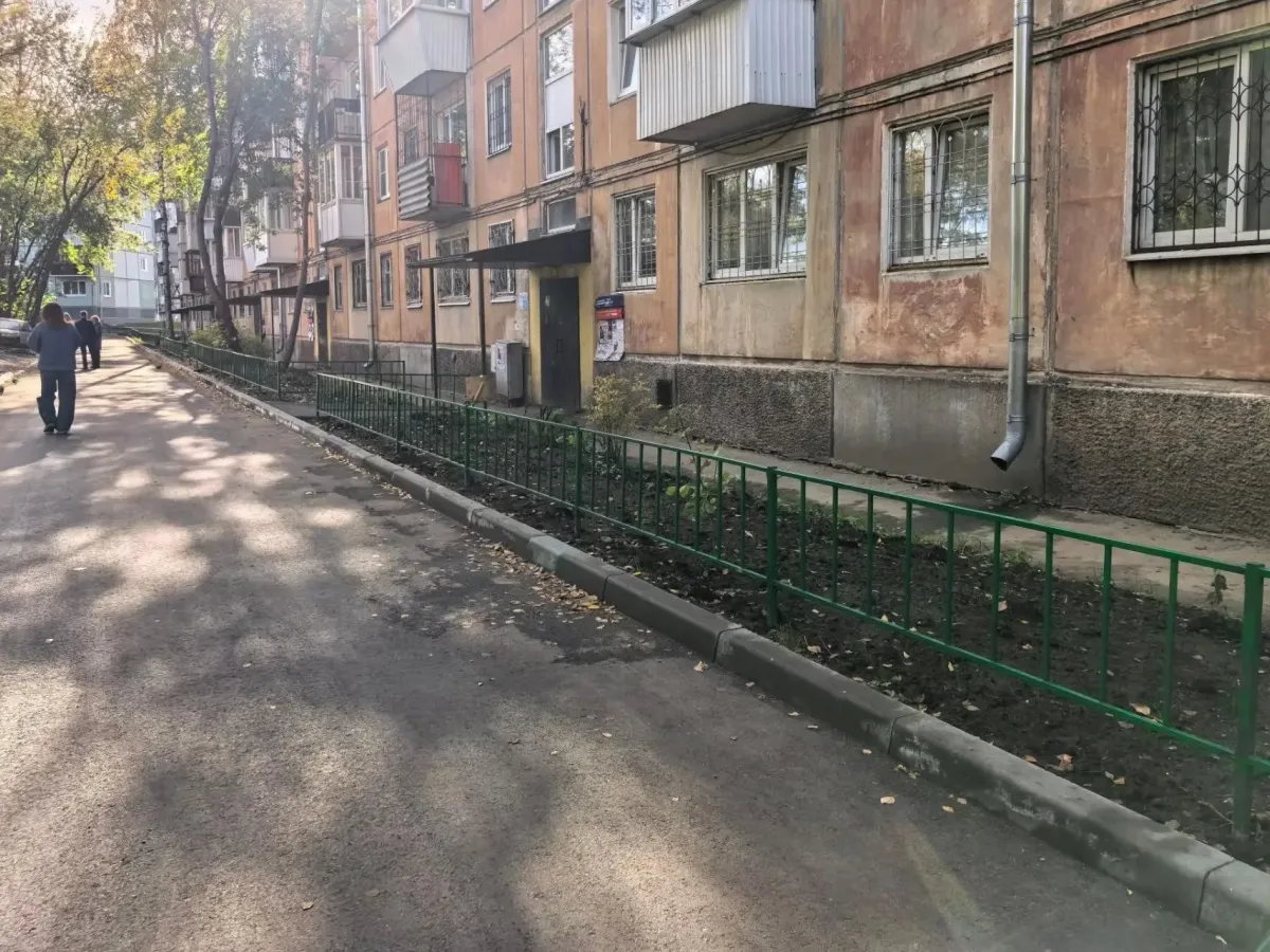 В Иркутской области благоустроили парковую зону и двор по инициативе жителей