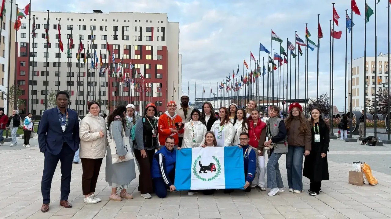 Делегация Иркутской области вернулась с Международного фестиваля молодежи — Иркутск Сейчас