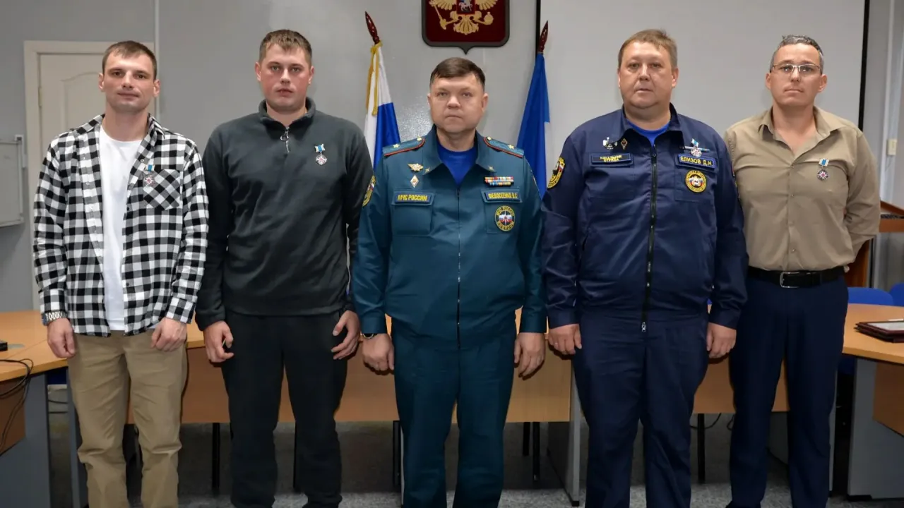 В Бодайбо наградили участников ликвидации коммунальной аварии — Иркутск Сейчас