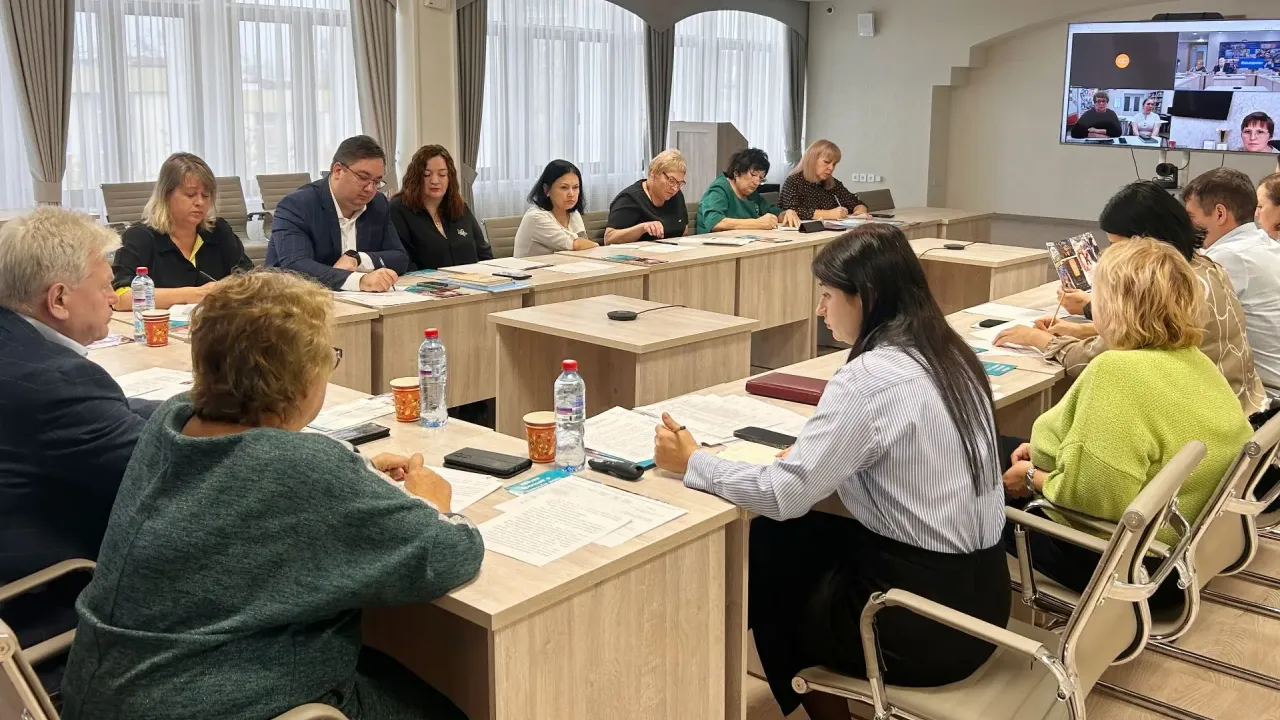 В областном министерстве подвели итоги летней оздоровительной кампании детей — Иркутск Сейчас