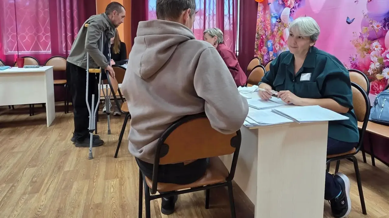 Мобильная бригада реабилитационных центров провела прием участников СВО в Саянске — Иркутск Сейчас