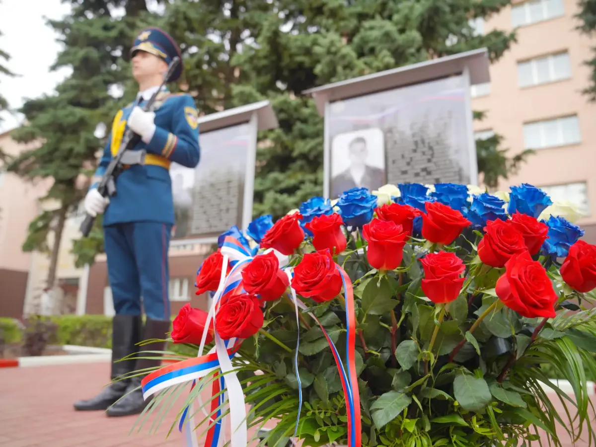 В Ивановской пожарно-спасательной академии открыли мемориальный комплекс выпускникам