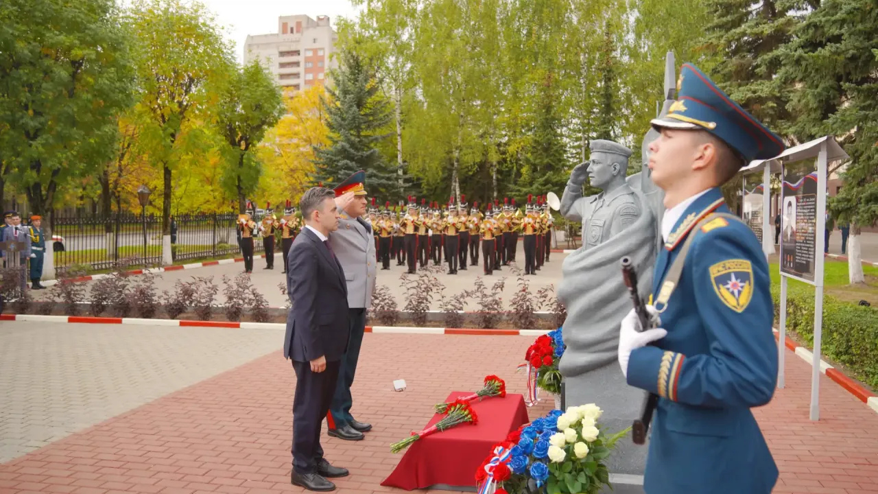 В Ивановской пожарно-спасательной академии открыли мемориальный комплекс выпускникам — Иваново Сейчас