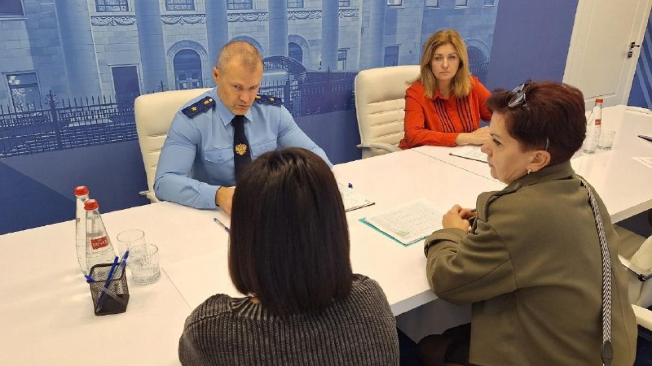 Прокуратура Ивановской области приняла обращения по защите прав несовершеннолетних — Иваново Сейчас