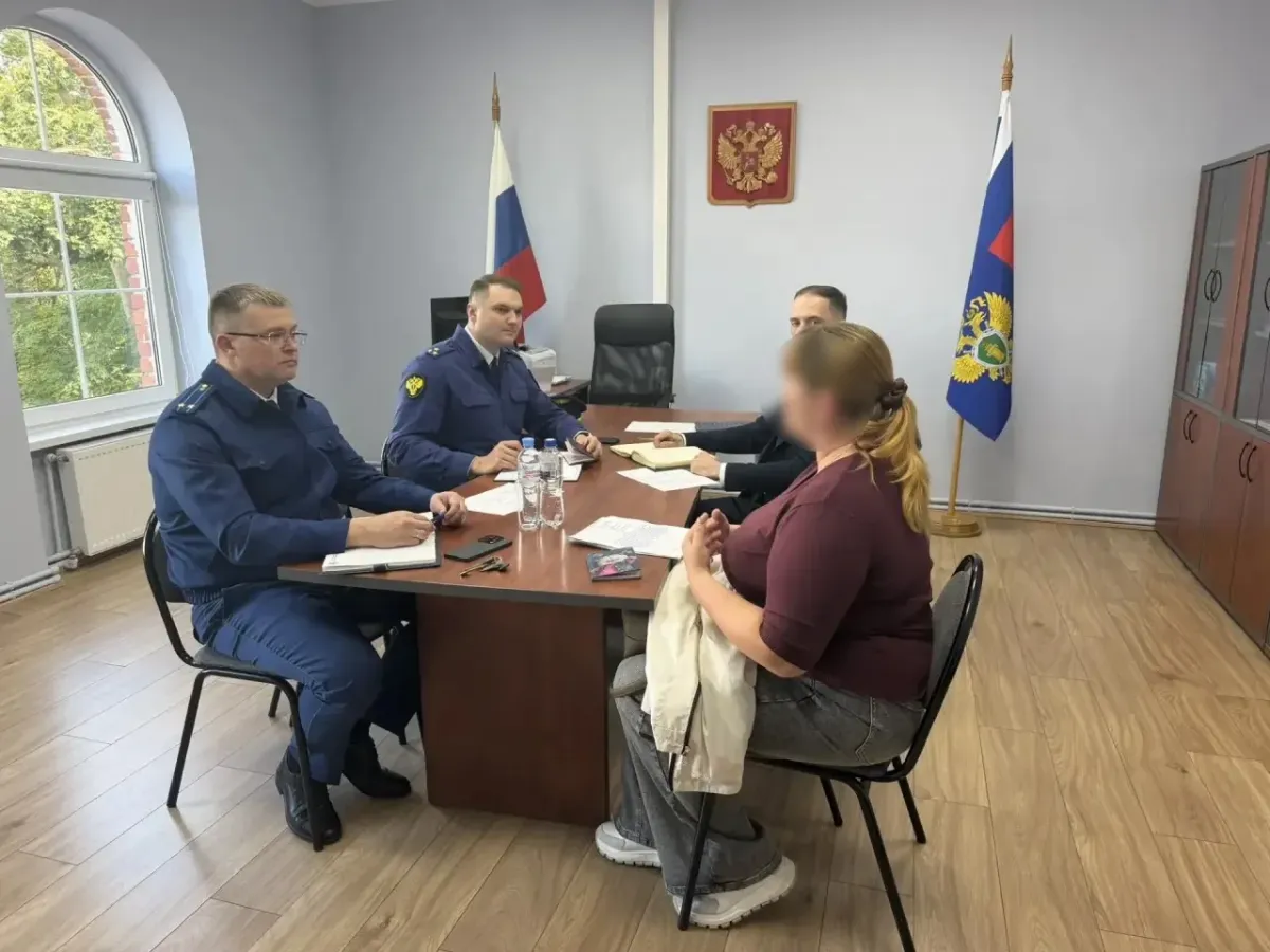 Прокуратура проверит обращения жителей Багратионовского района по дорогам и освещению