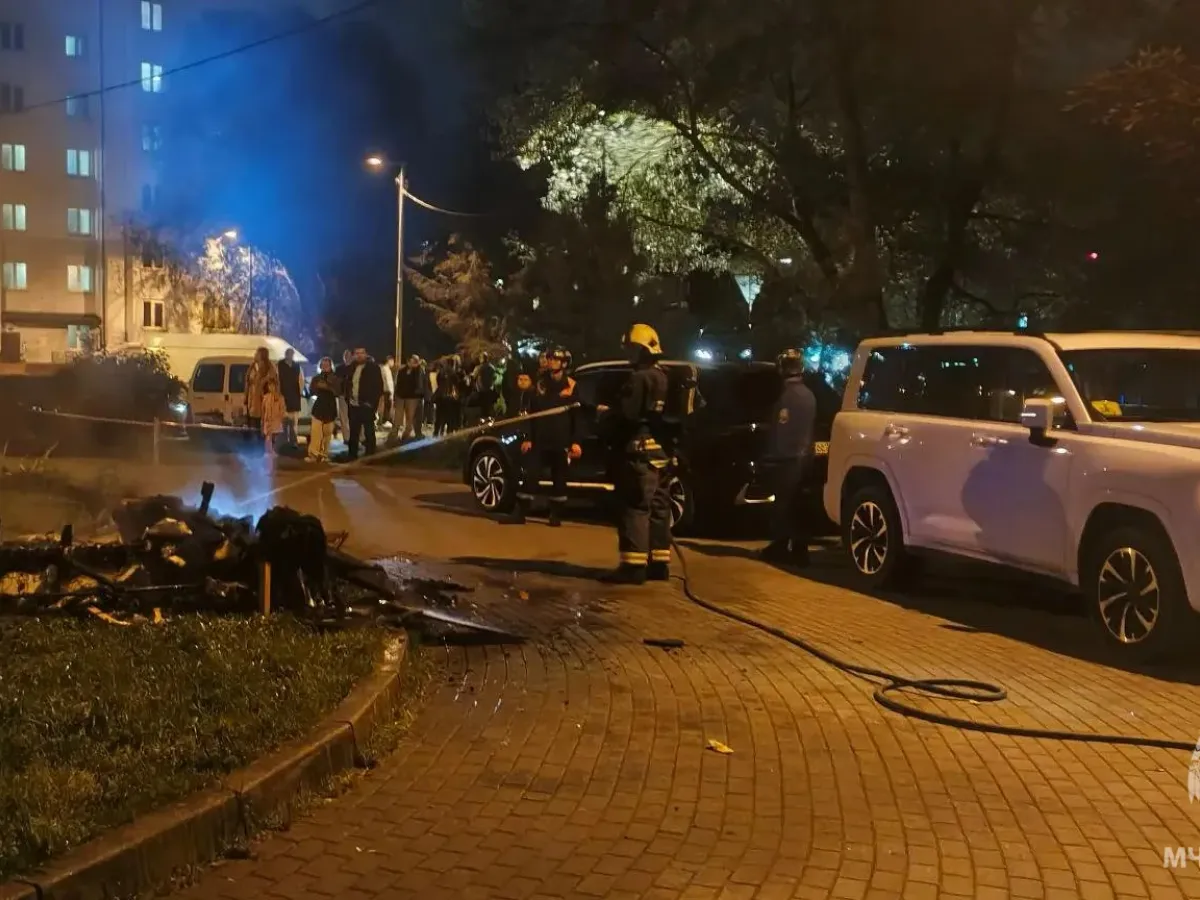 В Калининграде локализовали пожар в многоэтажном доме на улице Орудийной