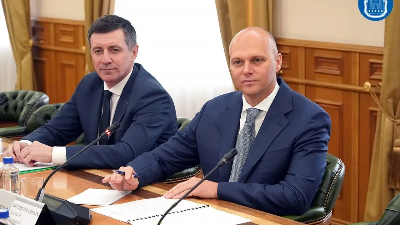 Десять медработников получили жилищные сертификаты по 2,5 миллиона рублей — Калининград Сейчас