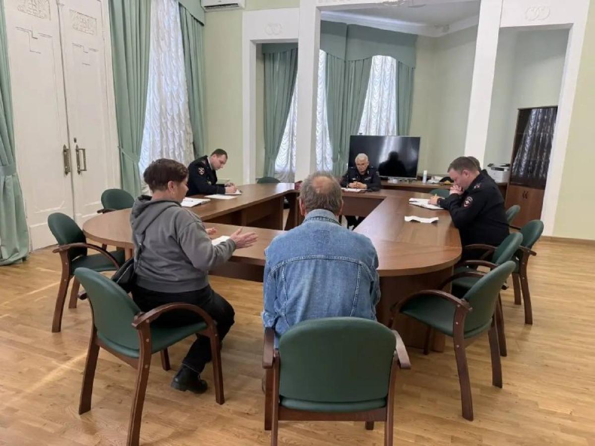 Начальник калужского УМВД провел личный прием граждан