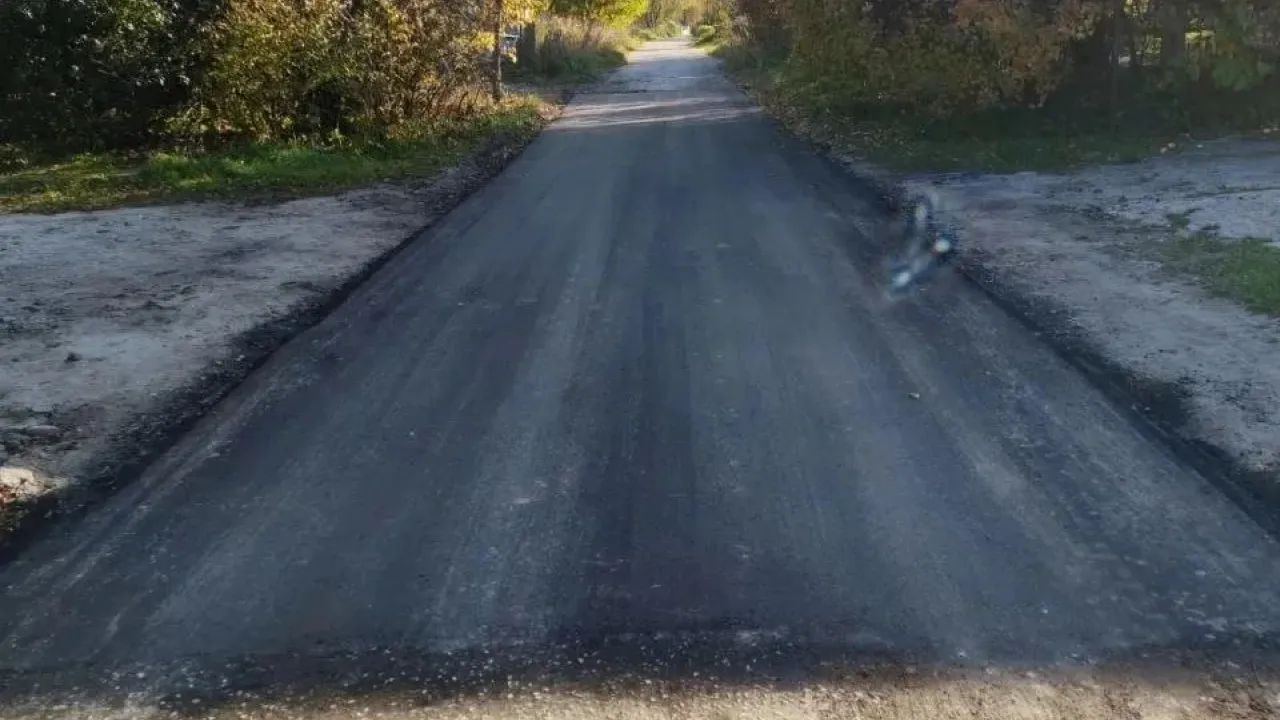 В пригородных деревнях Калуги завершили и продолжают дорожные работы — Калуга Сейчас