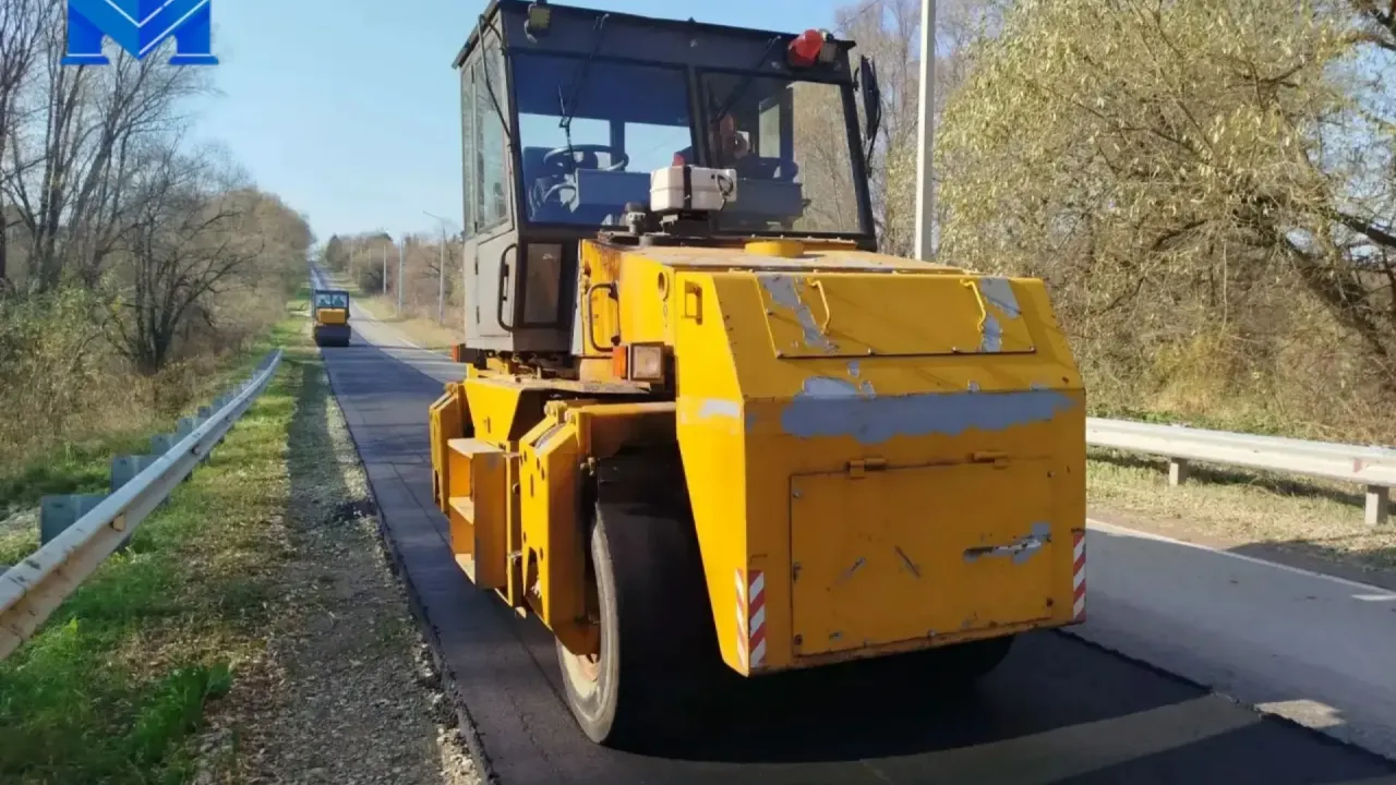 На дороге в Красный Городок завершают замену слоев износа — Калуга Сейчас
