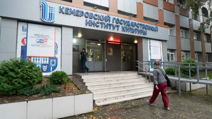 В КемГИК на избирательном участке торжественно открыли третий день голосований — Кемерово Сейчас