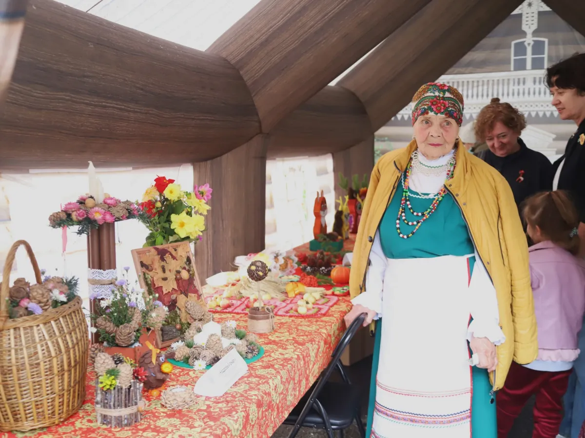 В Кедровке прошёл городской фестиваль-конкурс «День кедровой шишки-2026»