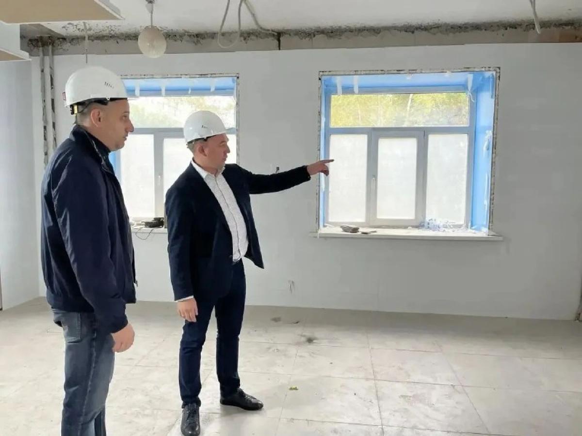 В начале октября в Новокузнецке планируют завершить работы в акушерском стационаре №3