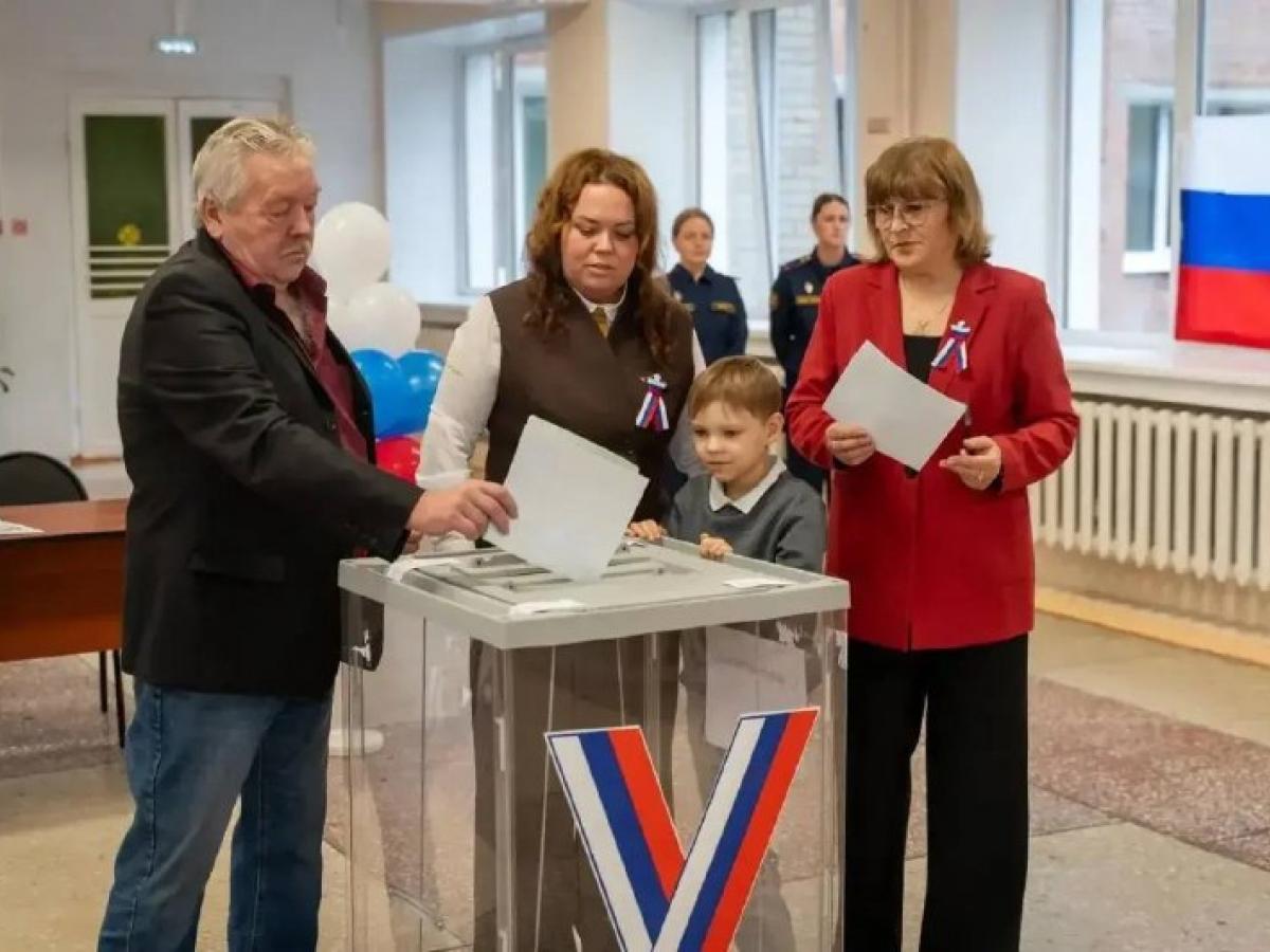 В Кузбассе второй день голосования: явка по итогам первого дня превысила 45,8%