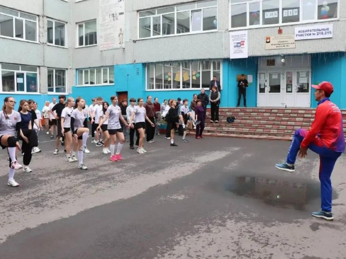 Явка на выборах в Кузбассе к 15:00 второго дня составила 54,47%