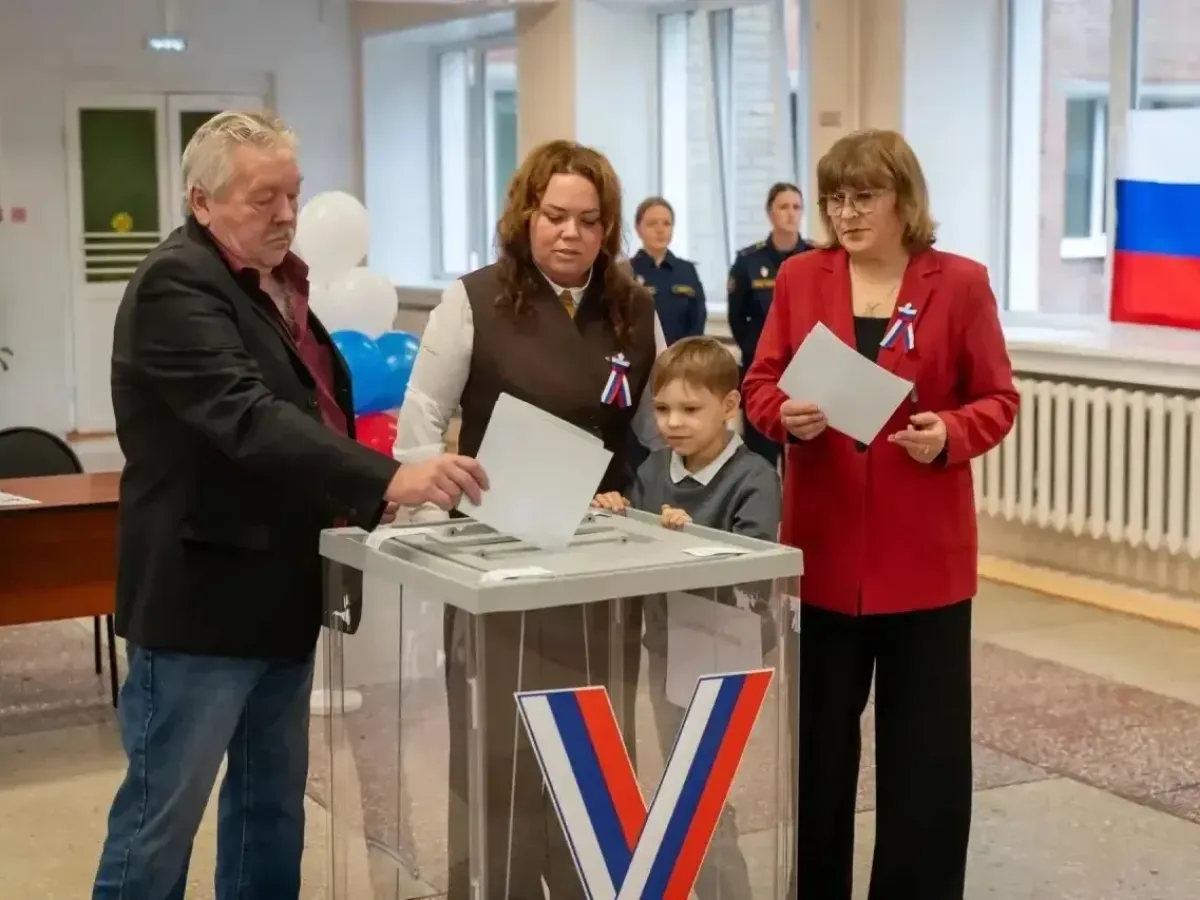 В Кузбассе второй день голосования проходит с участием ветеранов, семей и династий