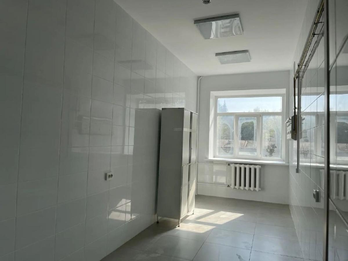 В акушерском стационаре Новокузнецка продолжается текущий ремонт