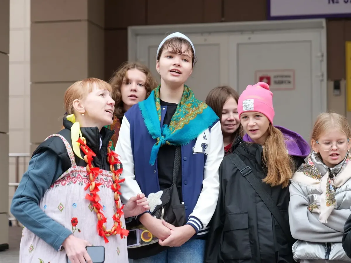 В Центральном районе Кемерова второй день выборов проходит с ярмарками и эстафетами